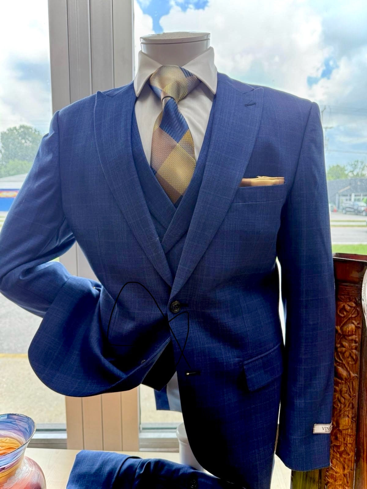 Vinci Blue Plaid 3 Piece + Shirt & Tie - Package # 108