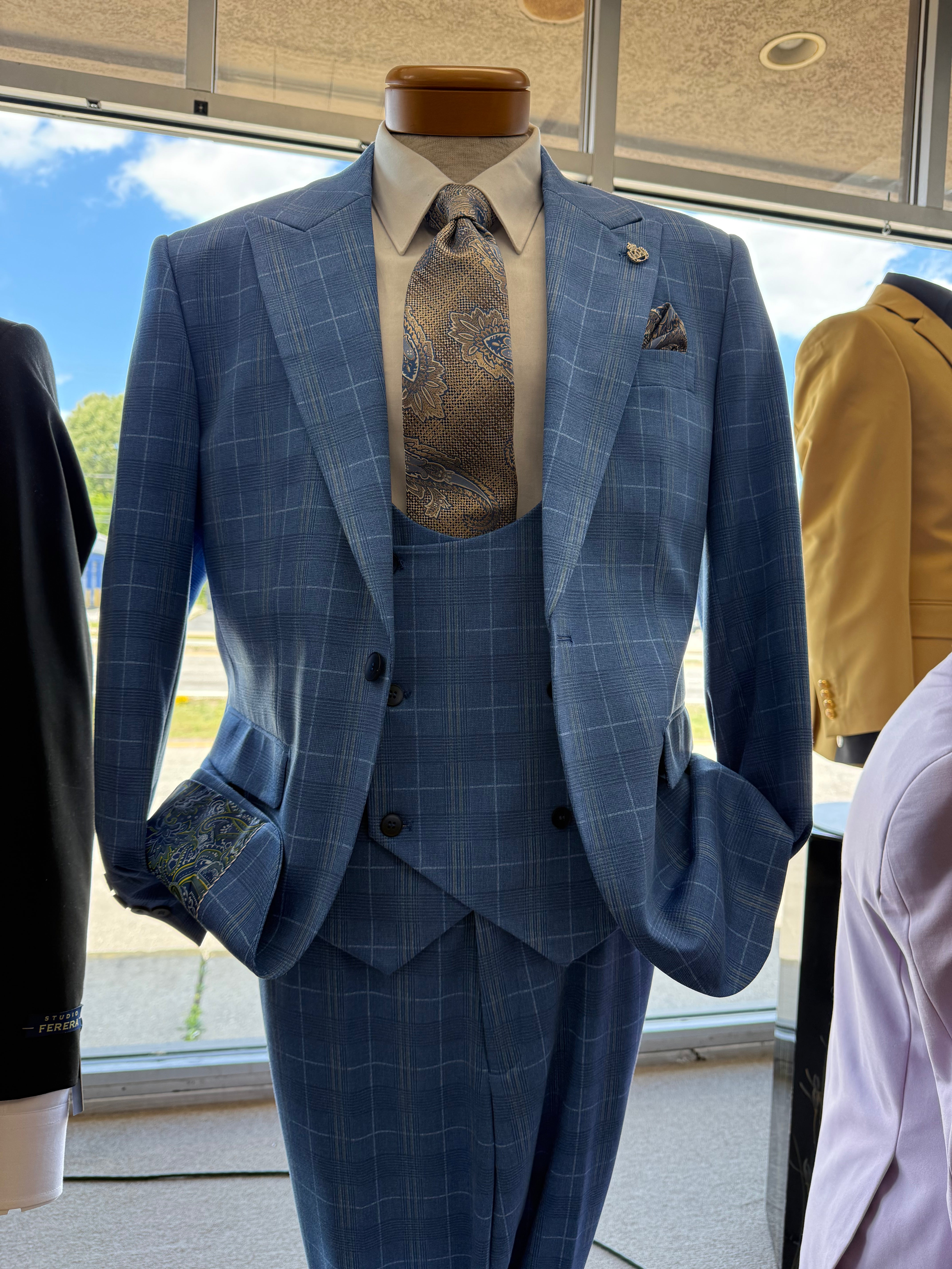 Vinci light blue Plaid vested 3 piece suit + Shirt & Tie - Package #106