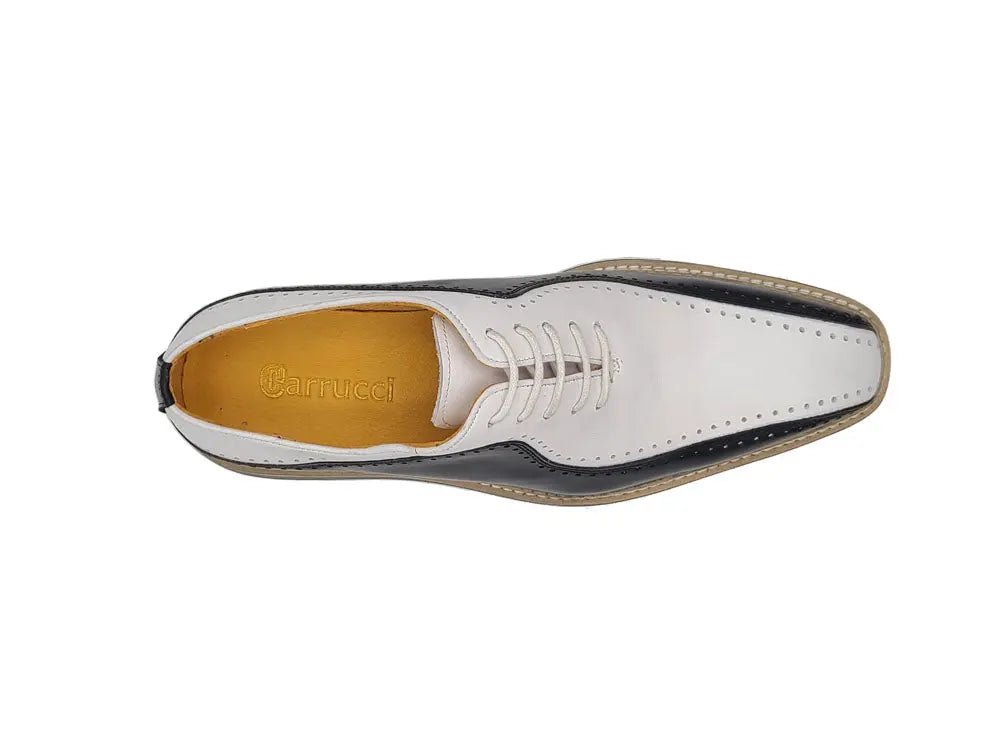 Stylish Two-Tone Brogue Oxford - Upscale Men's Fashion
