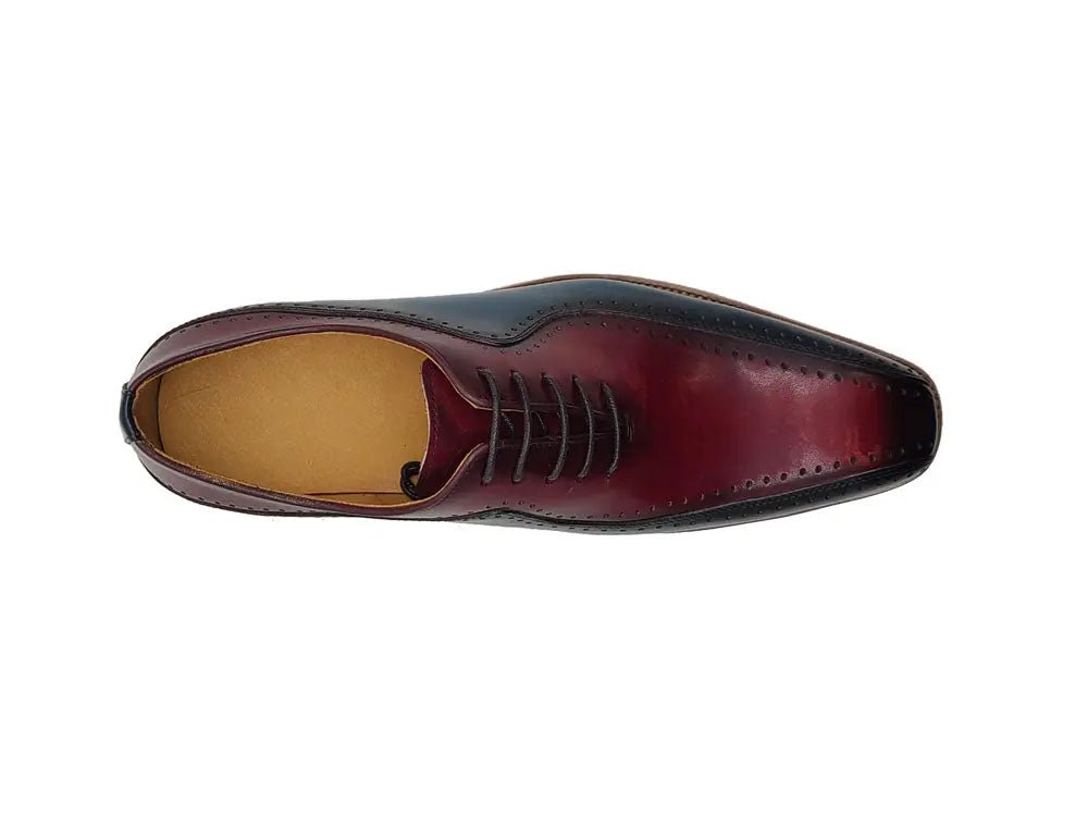Stylish Two-Tone Brogue Oxford - Upscale Men's Fashion