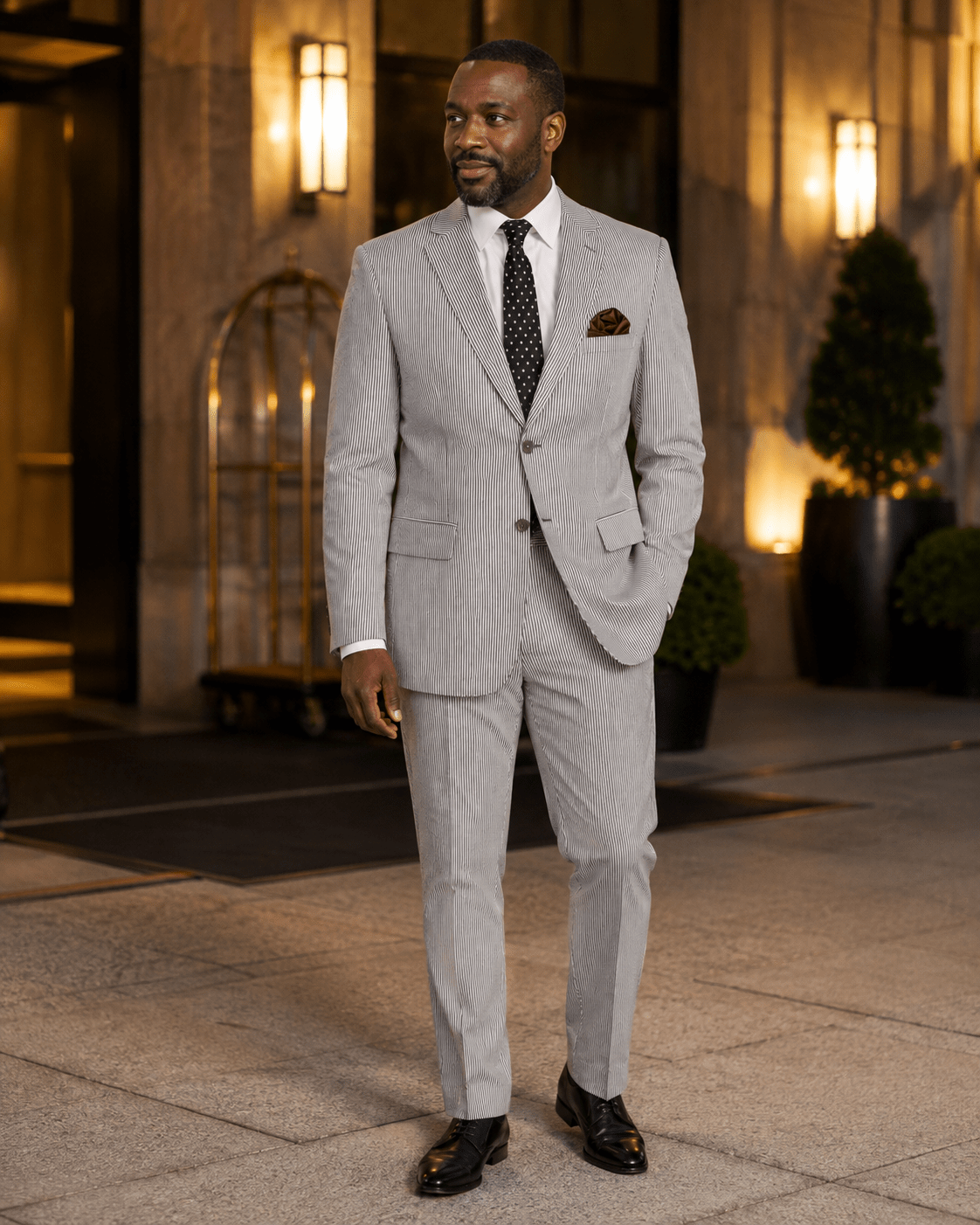 MEN'S 2PC SEERSUCKER MODERN FIT SUIT IN BLACK PINSTRIPE - Upscale Men's Fashion
