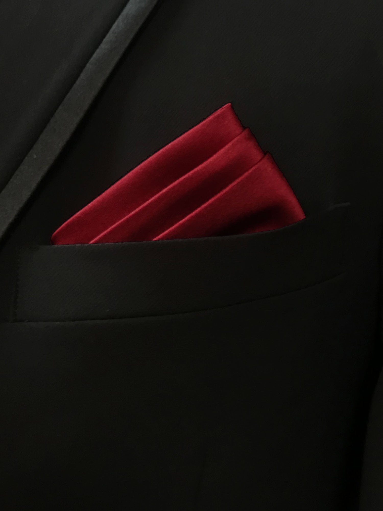 Men's Apple Solid Satin Pocket Square
